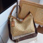 کیف زنانه دوشی کوچ وارداتی کرم کد 314