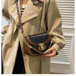 کیف زنانه وارداتی چرم مشکی گرد کد315 - Image 4